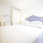 Vintage Hotel