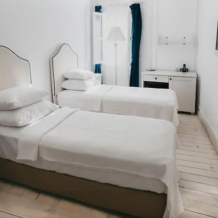 Vintage Hotel